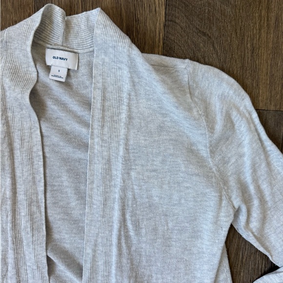 Old Navy Light Gray Women's Cardigan - Picture 3 of 5